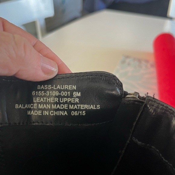 Bass Lauren Leather Black Boots - Picture 6 of 6